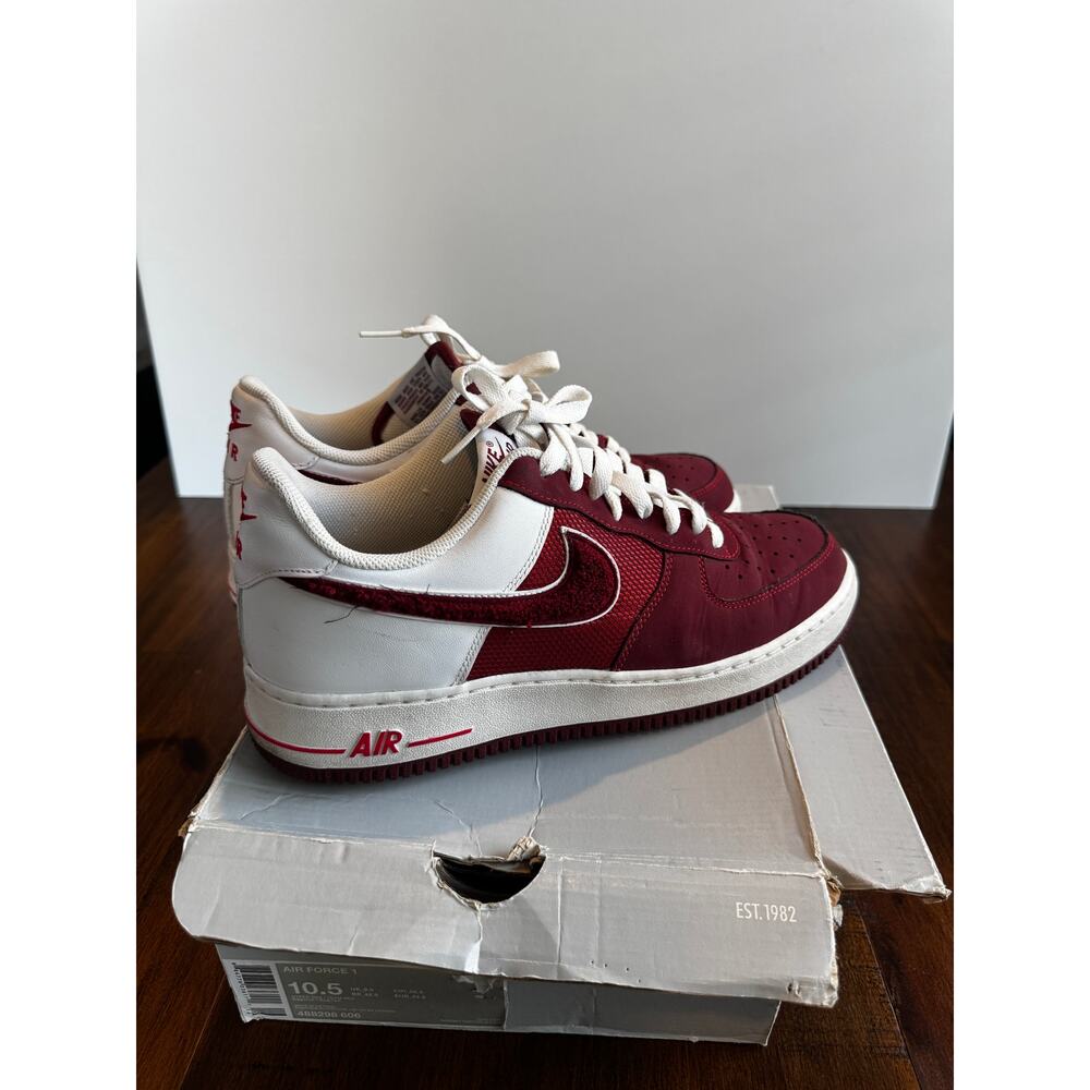 Nike Air Force 1 Low Team Red White 2012 - Size 10.5